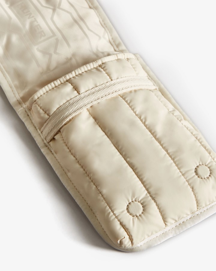 Estuche Para Teléfono Hunter Intrepid Puffer Sauce Blanco